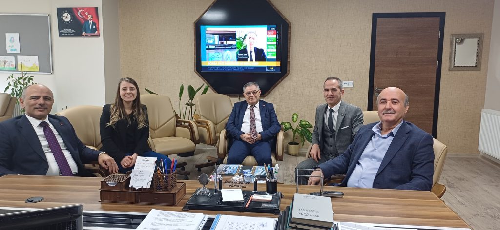 KÖRFEZ BELEDİYE BAŞKANI ŞENER SÖĞÜT'ÜN ZİYARETİ
